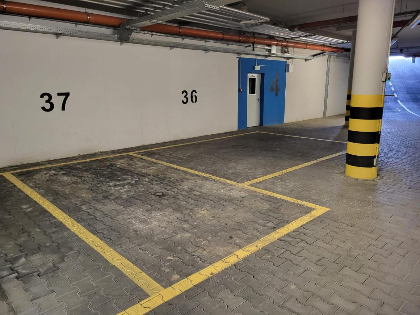 Apartament Em Klimatyzacja&Parking Rzeszów Exteriér fotografie