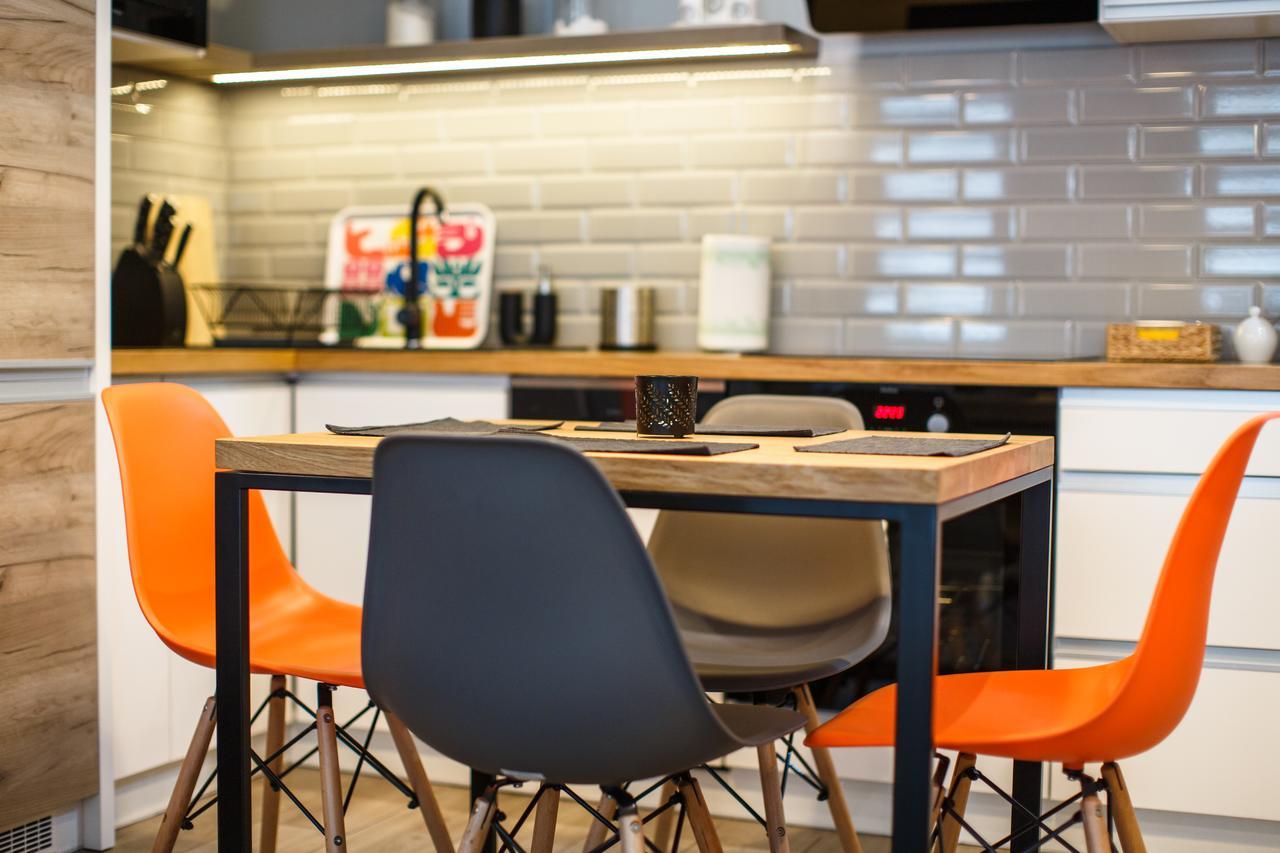 Apartament Em Klimatyzacja&Parking Rzeszów Exteriér fotografie